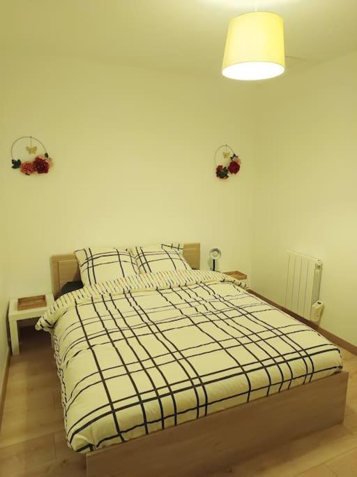 Le Petit Cocon Apartment ปง-เอเลแวก ภายนอก รูปภาพ